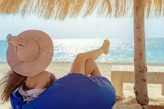 Hula Hula beach in Hurghada- manolo tour