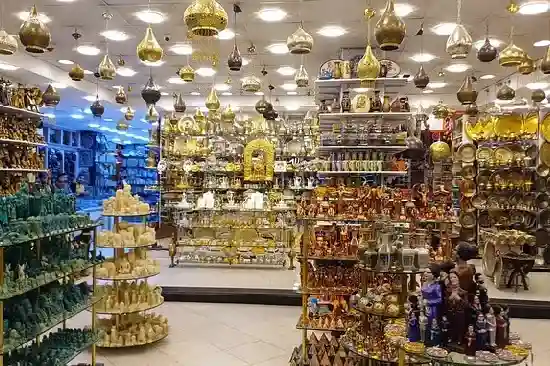 Antiques and souvenirs