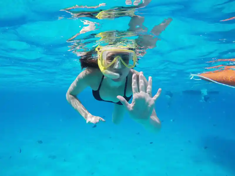 Snorkeling in the coral reefs and clear waters of Hurghada - Hurghada Trip - Manolo Tours Egypt