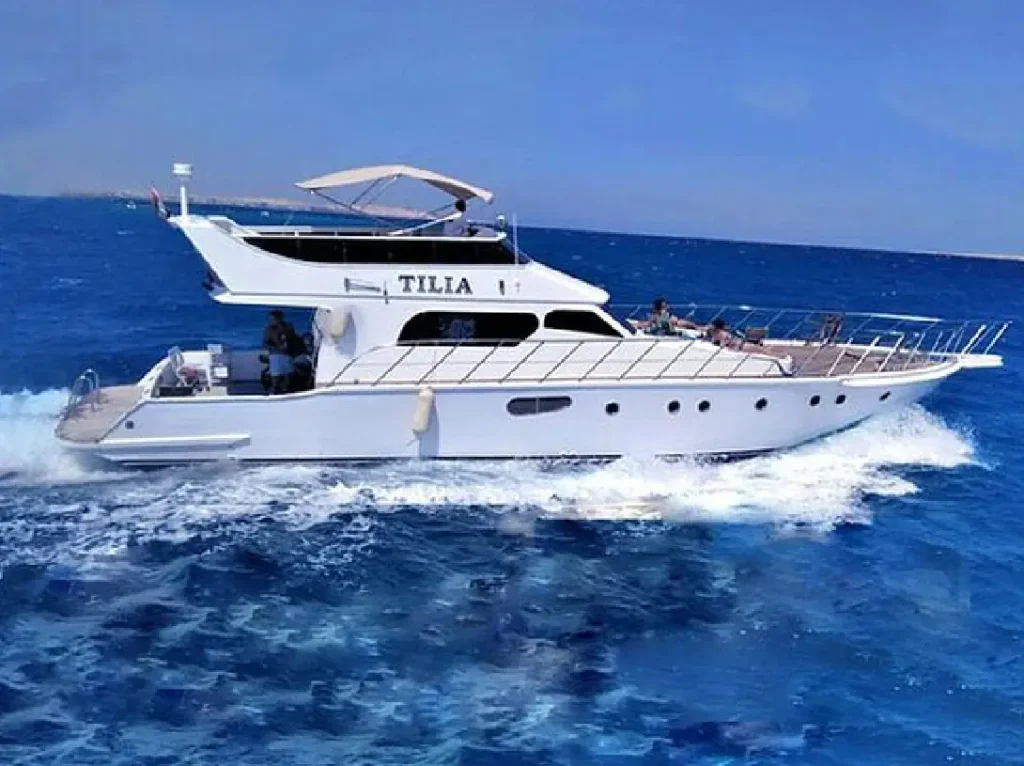 Private boat trip Hurghada - Manolo Tours