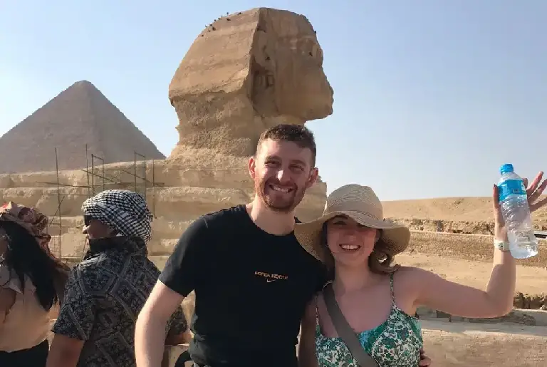 VIP private Cairo tour from Hurghada to Giza Pyramids and Sphinx with Manolo Tours