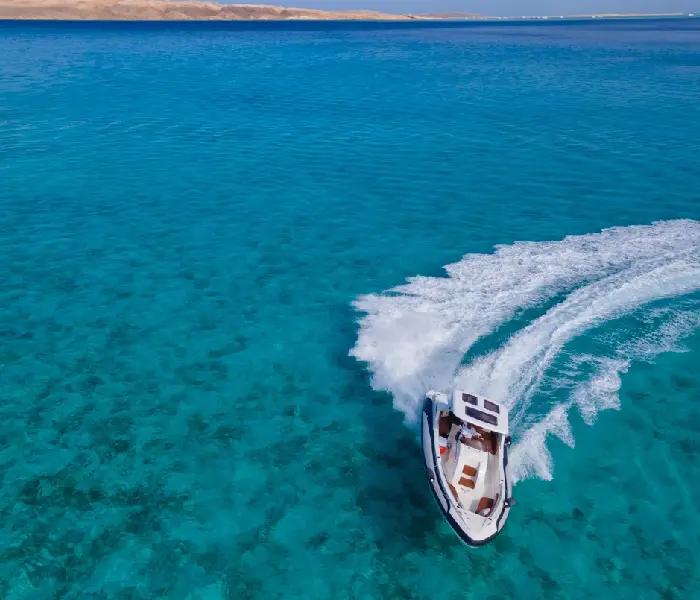 Private speedboat rental Hurghada - Luxury Manolo Tours boat