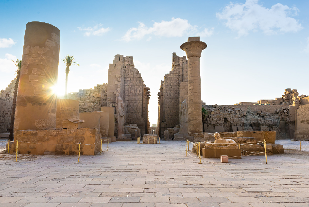 Karnak Temple (1)