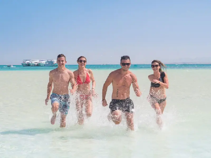 Hurghada Travel Guide