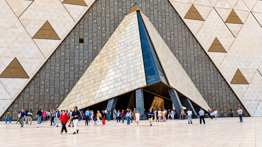 Private Cairo Day Tour from Hurghada by Car – Pyramids & GEM