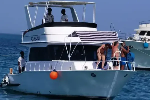 Manolo Tours 12m Private Boat