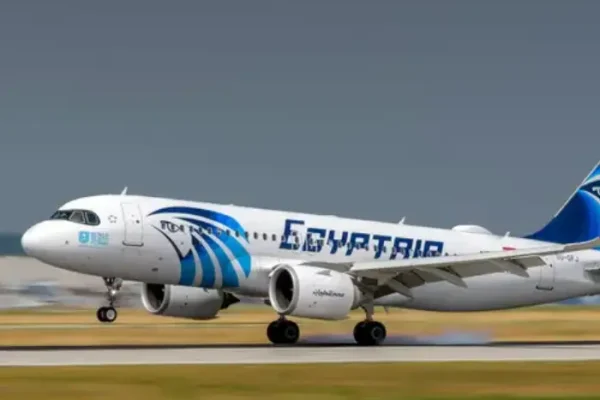 Private Cairo trip by plane from Hurghada - VIP Pyramids tour - Manolo Tours